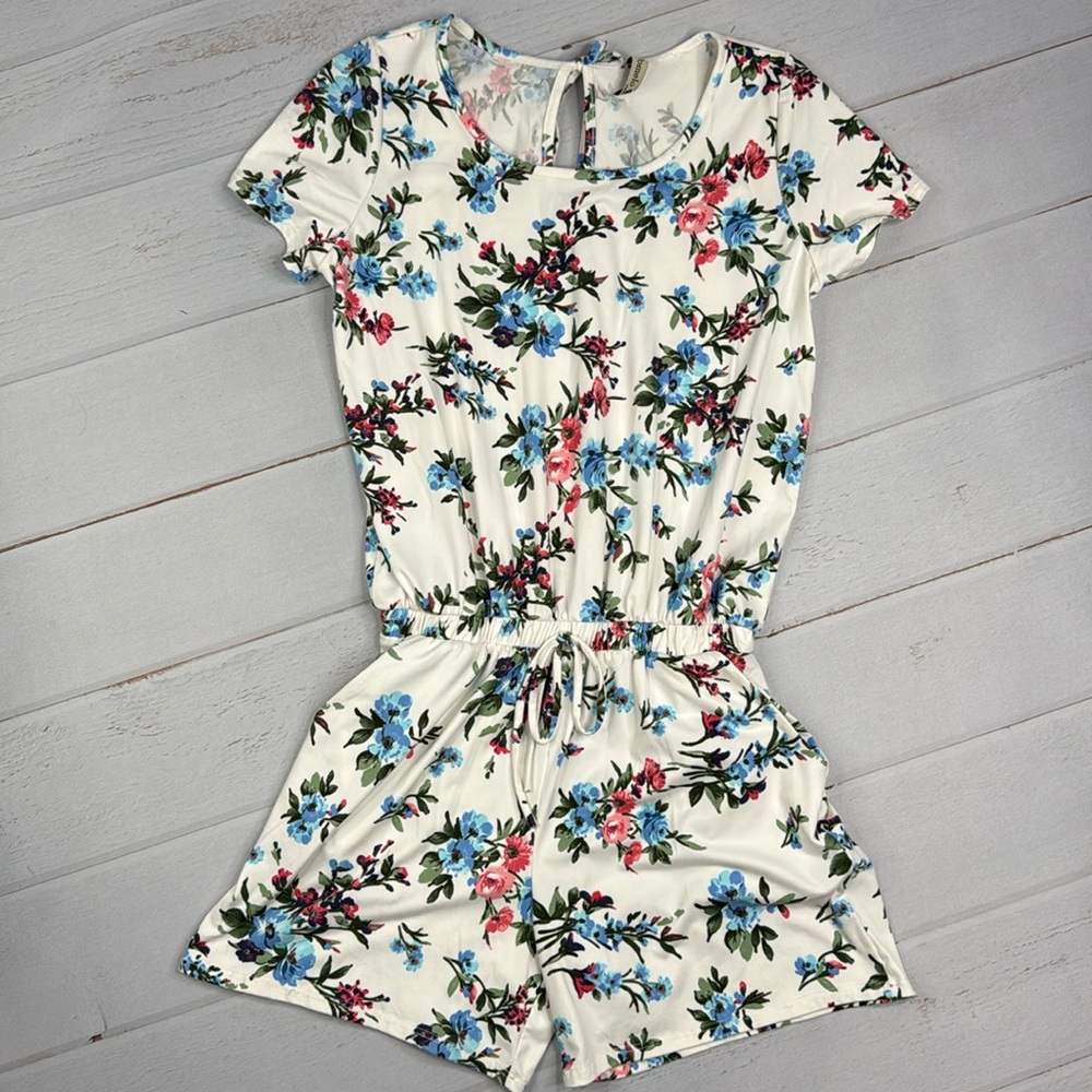 Pomelo Tween - Floral Print Ruched Waist Romper - Size Medium